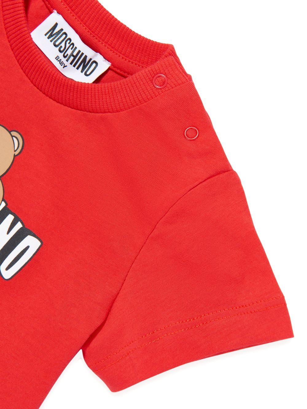 T-shirt per neonati Moschino Kids rossa con logo sul davanti MUM04PLAA03 50109 MOSCHINO KIDS 