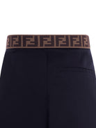 Pantaloni per bambino Fendi Kids blu con dettaglio logo sul retro JMF566 AS5Y F0QG0 FENDI KIDS 