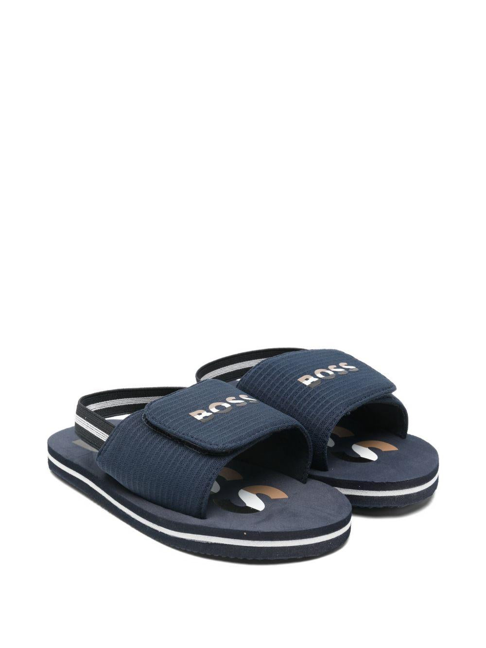 Sandali per bambino Boss Kids blu con dettaglio logo J53242 849 BOSS KIDS 