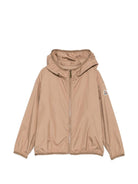 Giubbino per bambino Moncler Enfant marrone chiaro con cappuccio e cerniera L19541A0008354AQE 513 MONCLER ENFANT 