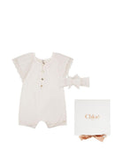 Tuta corta e fascia per capelli per neonata Chloé Kids bianche con bordo in pizzo C20928 117 CHLOE' KIDS 