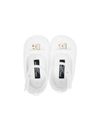 Ballerine per neonata Dolce & Gabbana Kids bianche con placca logo DK0065 AB793 80001 DOLCE & GABBANA KIDS 
