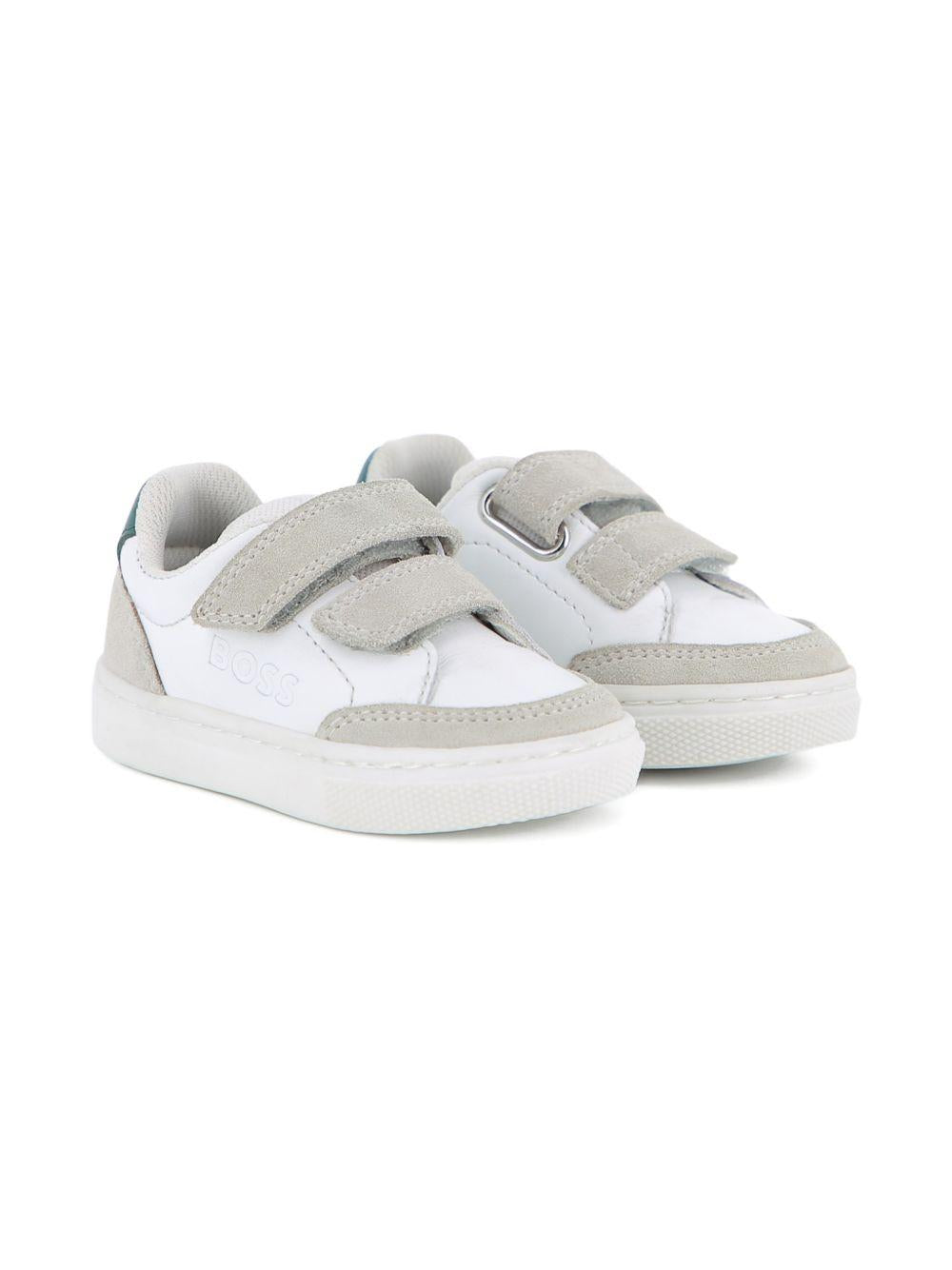 Sneakers per bambino Boss Kids bianche con chiusura  a strappo J52826 10P BOSS KIDS 