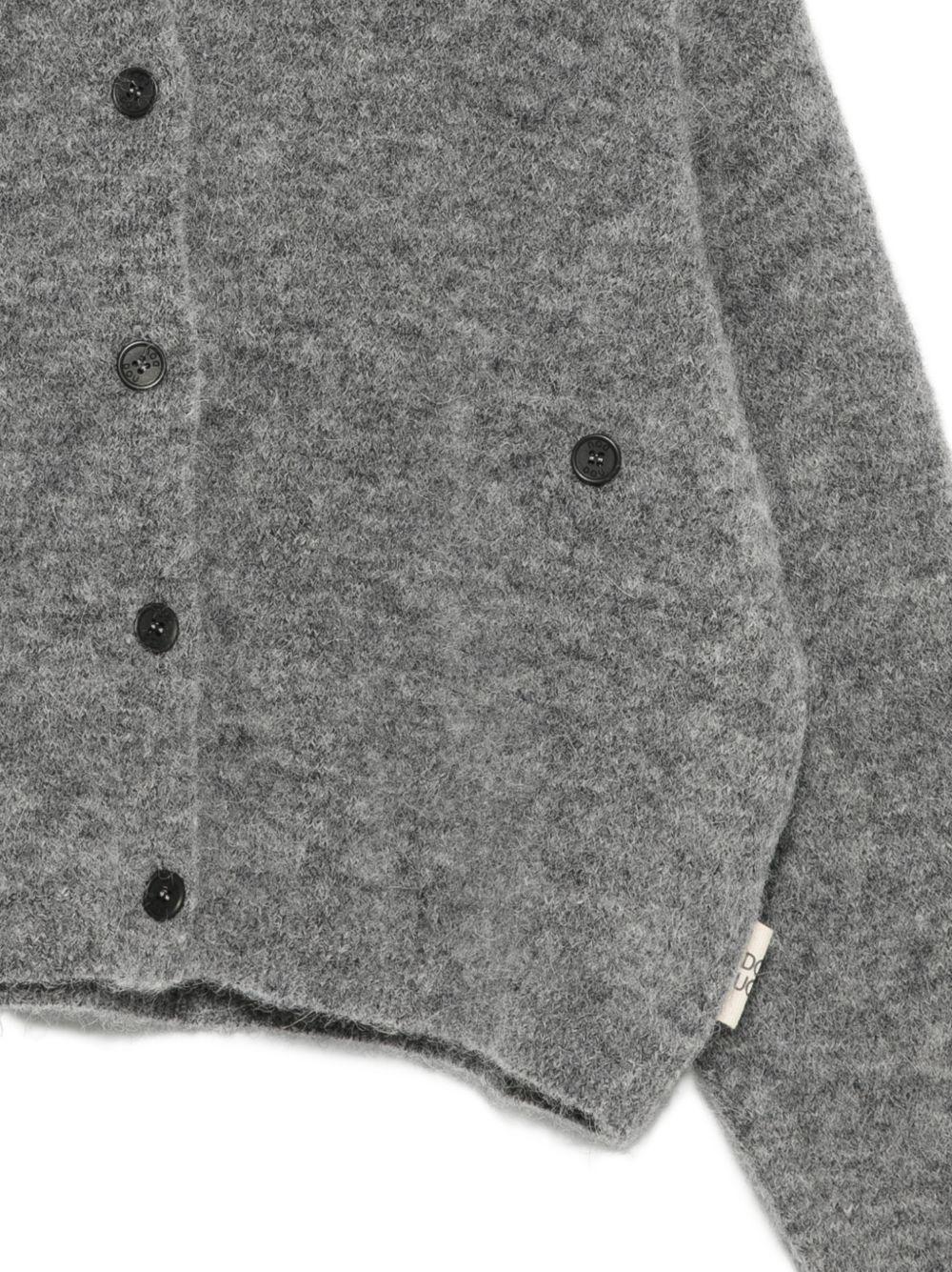 Maglione per bambino Douuod Kids grigio con patch con logo sul lato DZ9A00 W0229 809 DOUUOD KIDS 