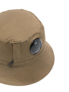 Cappello per bambino C.P. Company Kids marrone con logo CMX00NLOA04 30191 C.P.COMPANY KIDS 