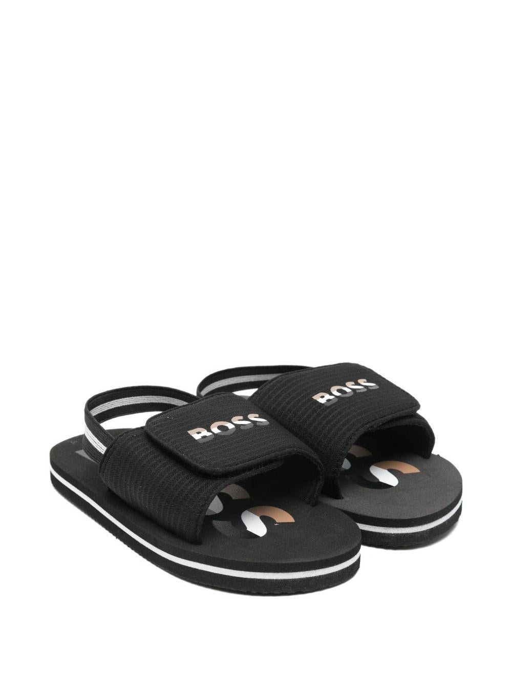 Sandali per bambino Boss Kids nero con dettaglio logo J53242 09B BOSS KIDS 