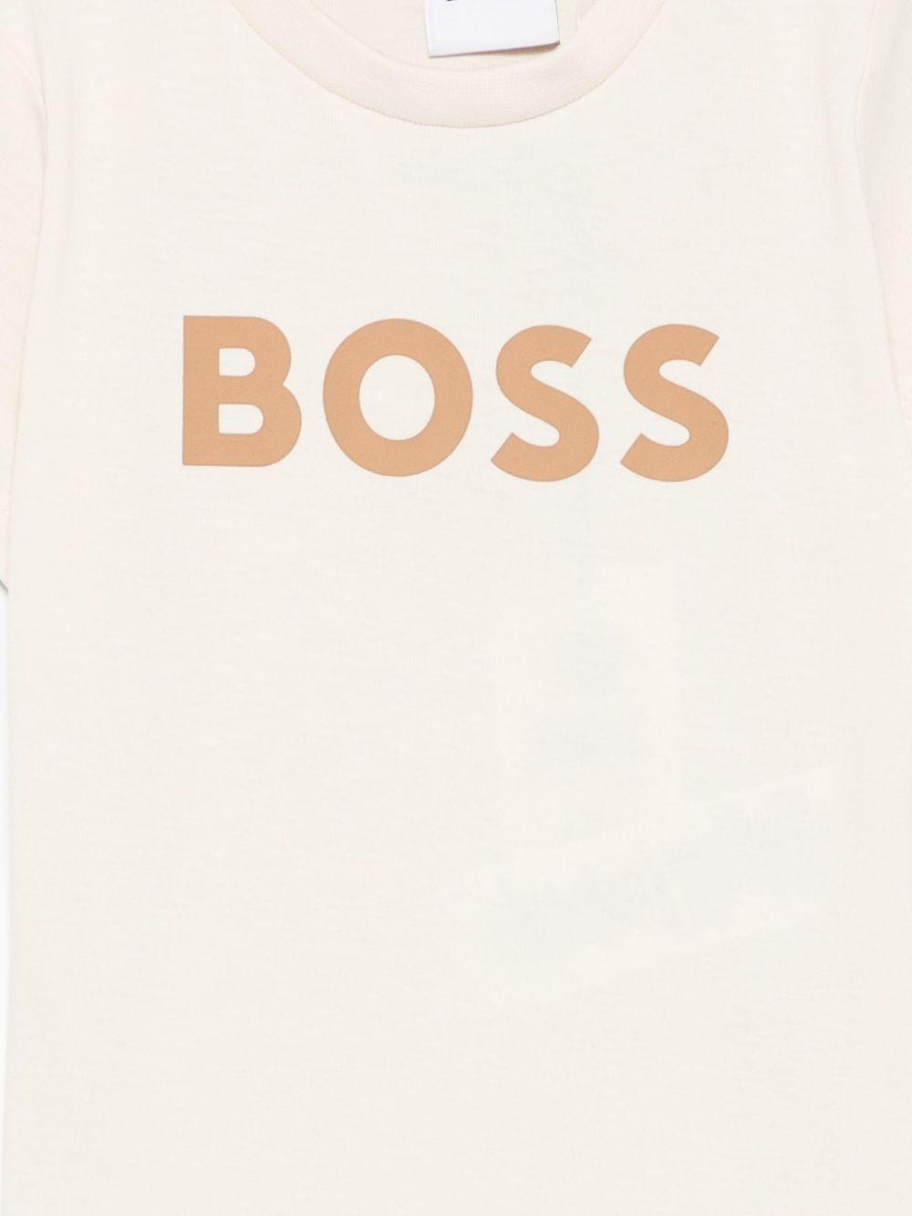 T-shirt per neonato Boss Kids beige con stampa logo sul davanti J52712 21C BOSS KIDS 