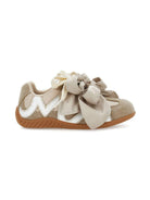 Sneakers per bambina Monnalisa Kids beige con dettaglio fiocchi sul davanti 8CH000 8774 0003 MONNALISA KIDS 