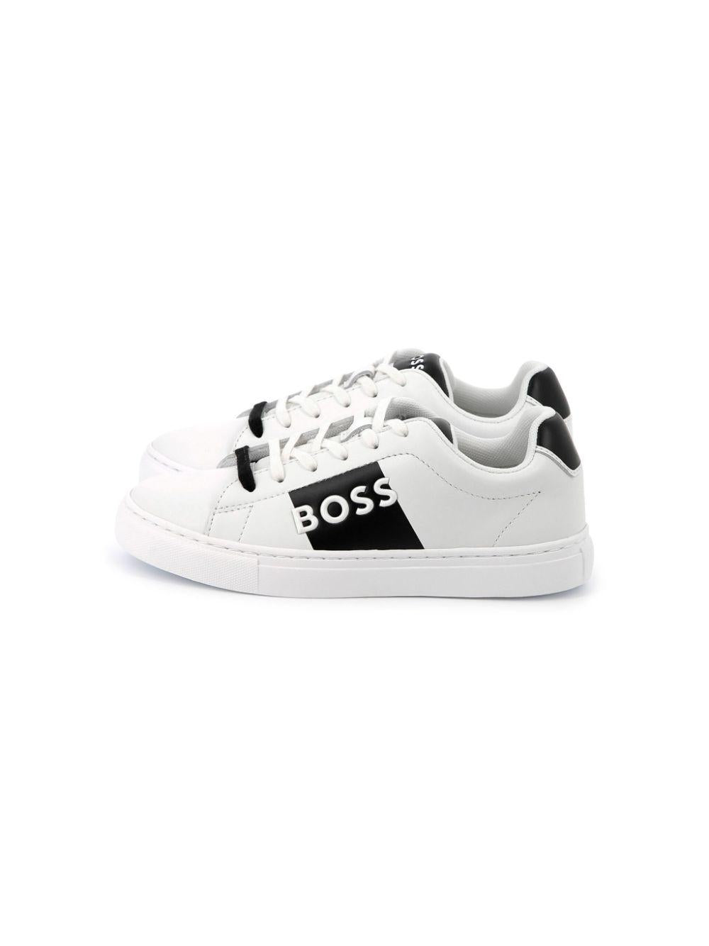Sneakers per bambino Boss Kidswear bianco con logo goffrato con design color-block J51650 10P BOSS KIDS 