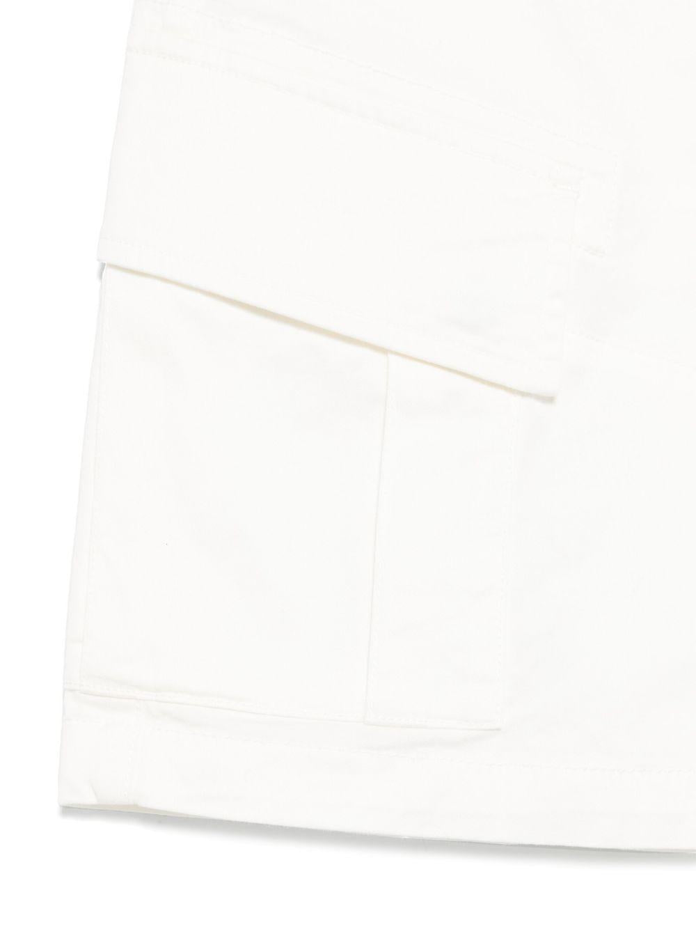 Shorts con applicazione Lens per bambino C.P. Company Kids bianco con zip nascosta CMQ005LRC05 10135 C.P.COMPANY KIDS 