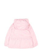 Giubbino per neonata Moncler Enfant rosa con applicazione logo L19511A0003153A5E 506 MONCLER KIDS 