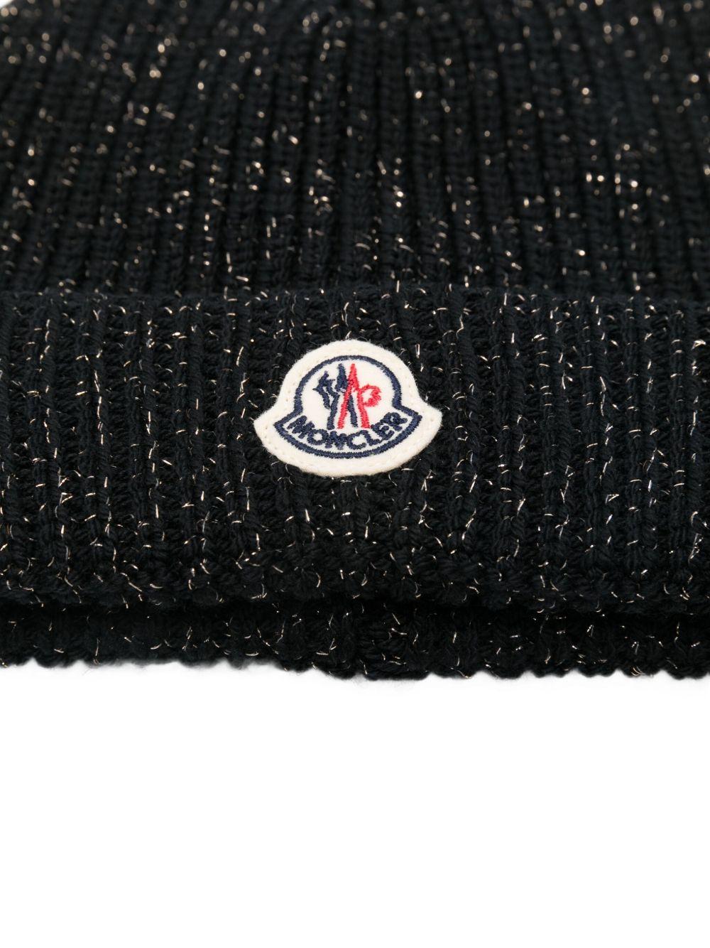 Berretto per bambina Moncler Enfant nero con applicazione con logo K29543B00021M8258 999 MONCLER ENFANT 