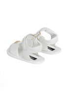 Sandali per neonata Dolce & Gabbana Kids bianchi con placca con logo DK0157 AB793 80001 DOLCE & GABBANA KIDS 