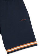 Shorts per bambino Versace Kids blu con logo ricamato 10249331A18117 2U8J0 VERSACE KIDS 