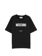 T-shirt per bambini Moschino Kids nera con logo sul davanti H6M05GLAA23 60100 MOSCHINO KIDS 