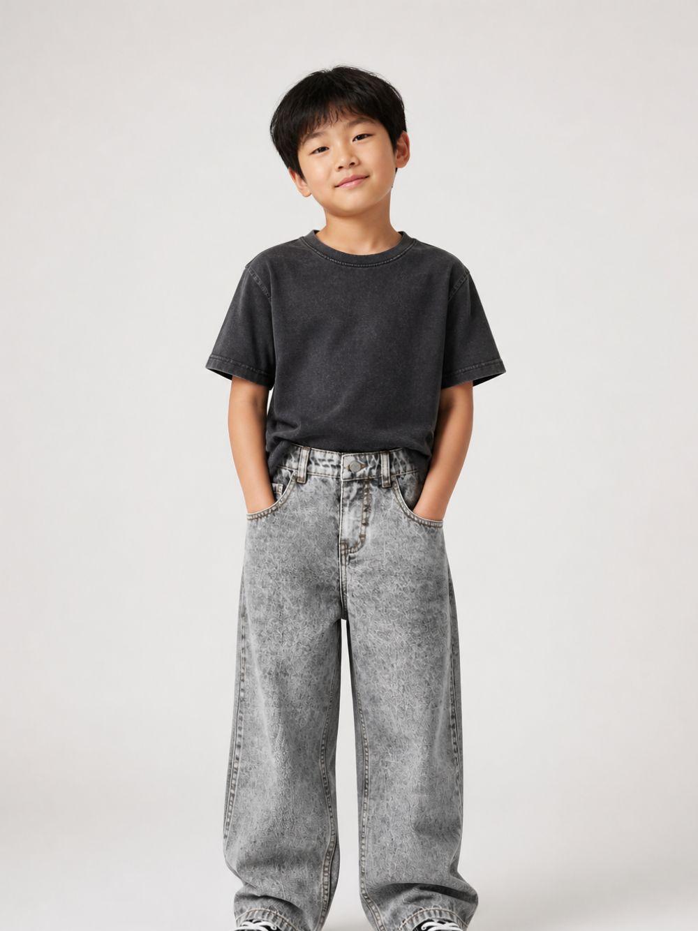 Jeans per bambino Molo Kids grigio con lavaggio acido 6W26I104 5959 MOLO KIDS 