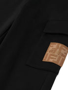 Pantaloni sportivi per bambino Fendi Kids neri con applicazione logo JUF171 5V0 F0GME FENDI KIDS 