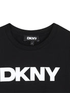 T-shirt per bambina Dkny Kids nera con dettaglio logo D62617 09B DKNY KIDS 