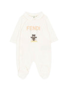 Set tutina, berretto e bavaglino per neonati Fendi Kids bianco con stampa orsetto BUK167 ST8 F0TU9 FENDI KIDS 