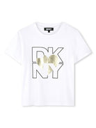T-shirt con stampa per bambino Dkny Kids bianco con scollo rotondo D62305 560 DKNY 
