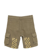 Shorts per bambino Off-White Kids verde con tasche cargo 44BCS001S26F001 311 OFF WHITE KIDS 