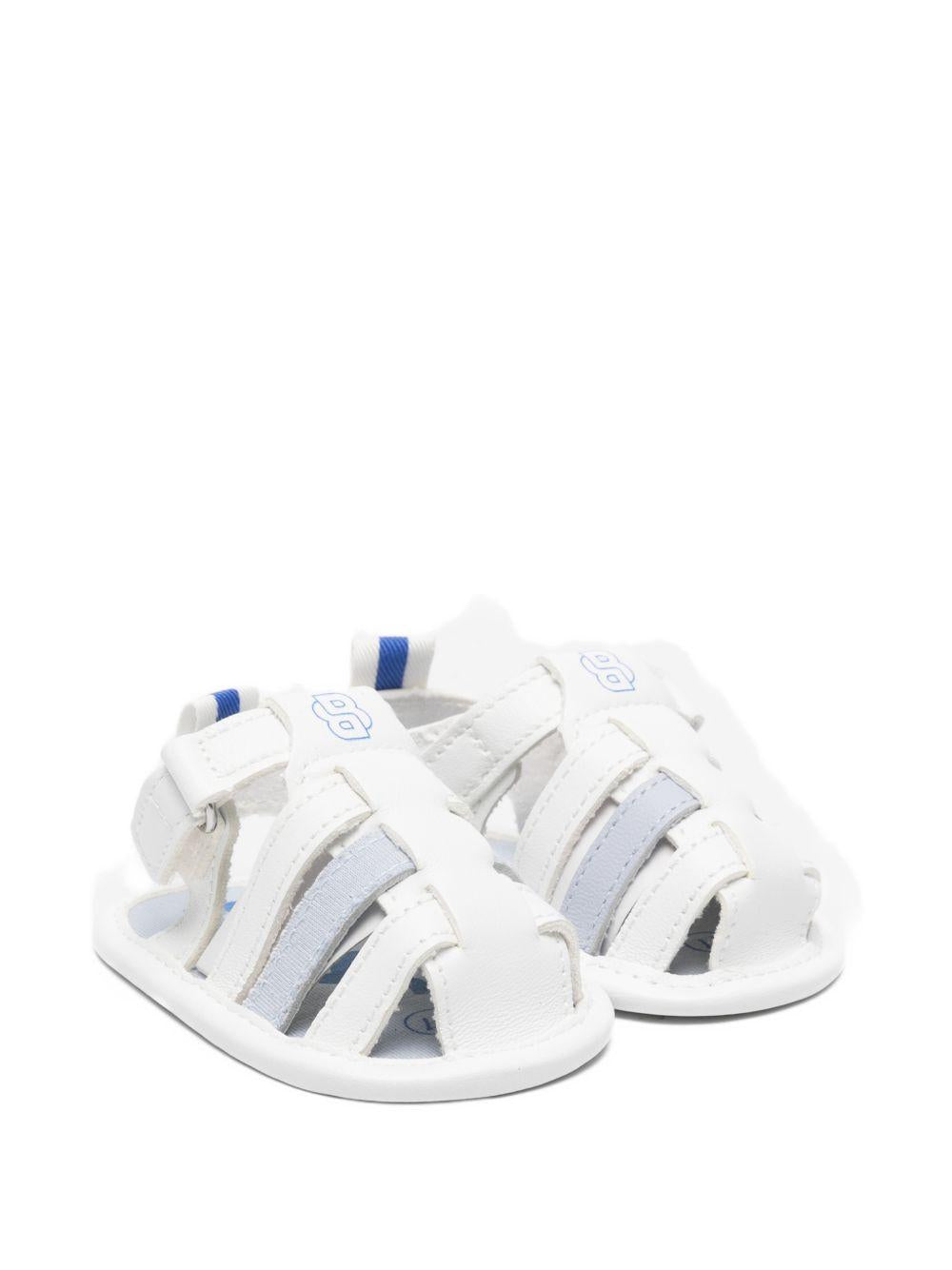 Sandali per neonato Boss Kids bianchi con stampa logo J52834 813 BOSS KIDS 