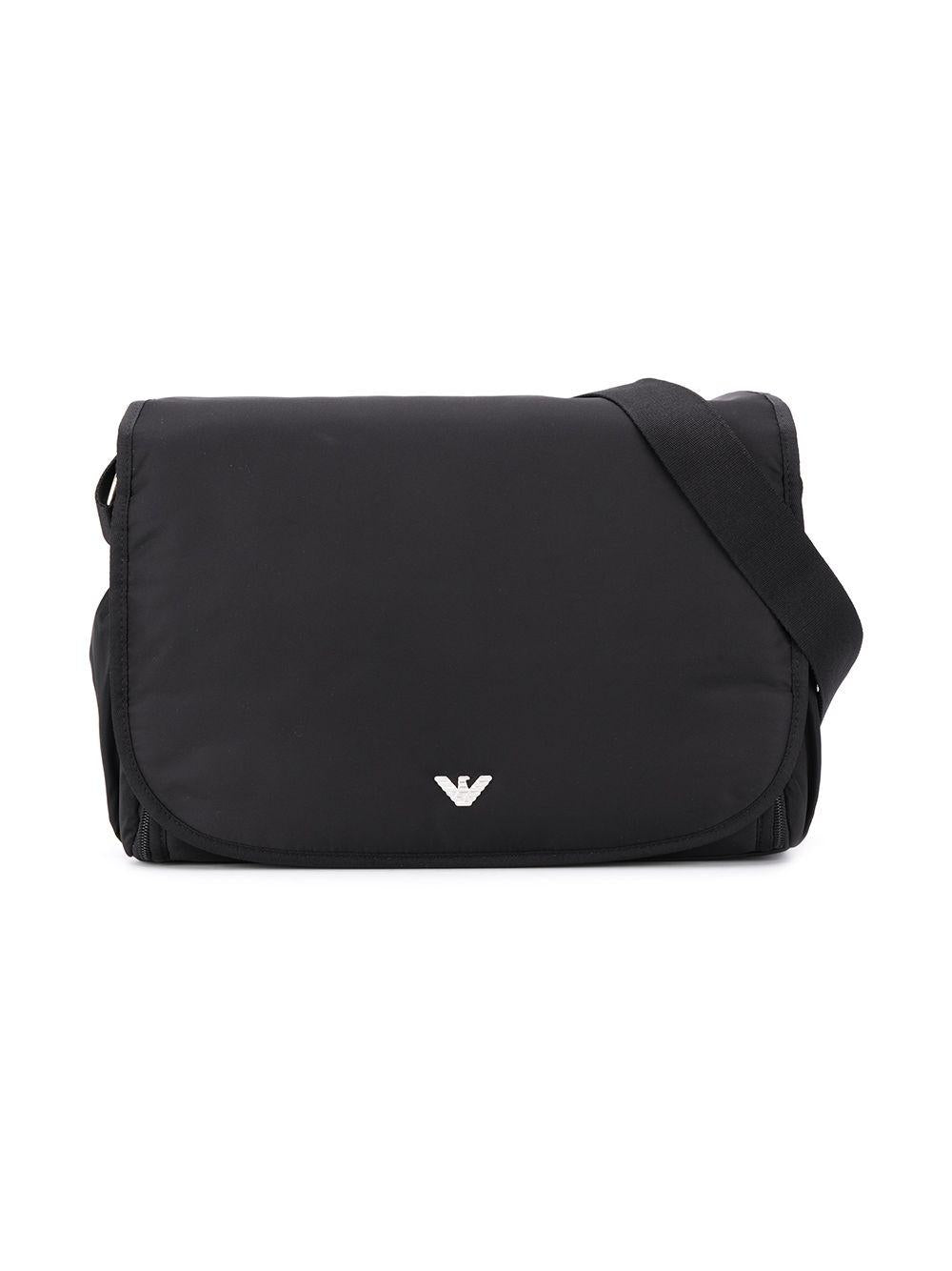 Borsa fasciatoio per neonati Emporio Armani Kids nera con logo 402145 CC904 00020 EMPORIO ARMANI KIDS 