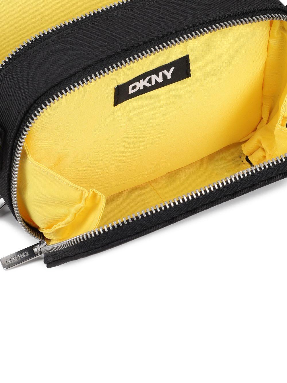 Borsa a spalla per bambina Dkny Kids nera con logo goffrato D62638 09B DKNY KIDS 