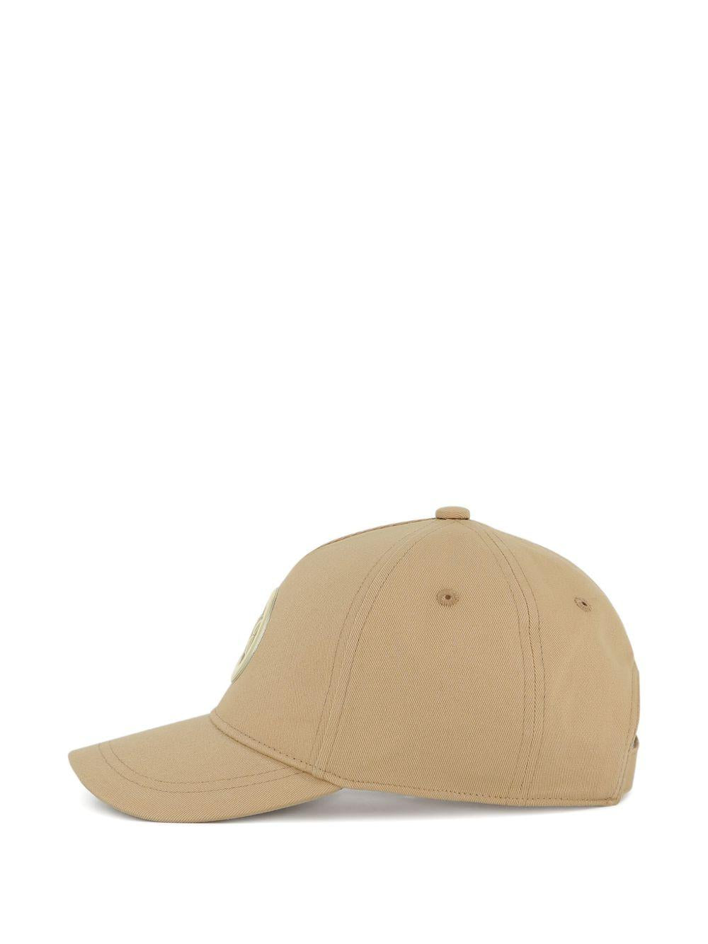 Cappello da baseball per bambina Michael Kors Kids beige con placca logo R30626 215 MICHAEL KORS KIDS 