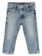 Jeans dritti per neonato Tommy Hilfiger Junior blu con passanti - Rubino Kids