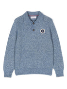 Maglione con applicazione per bambino Brunello Cucinelli Kids blu con rifinitura a coste - Rubino Kids