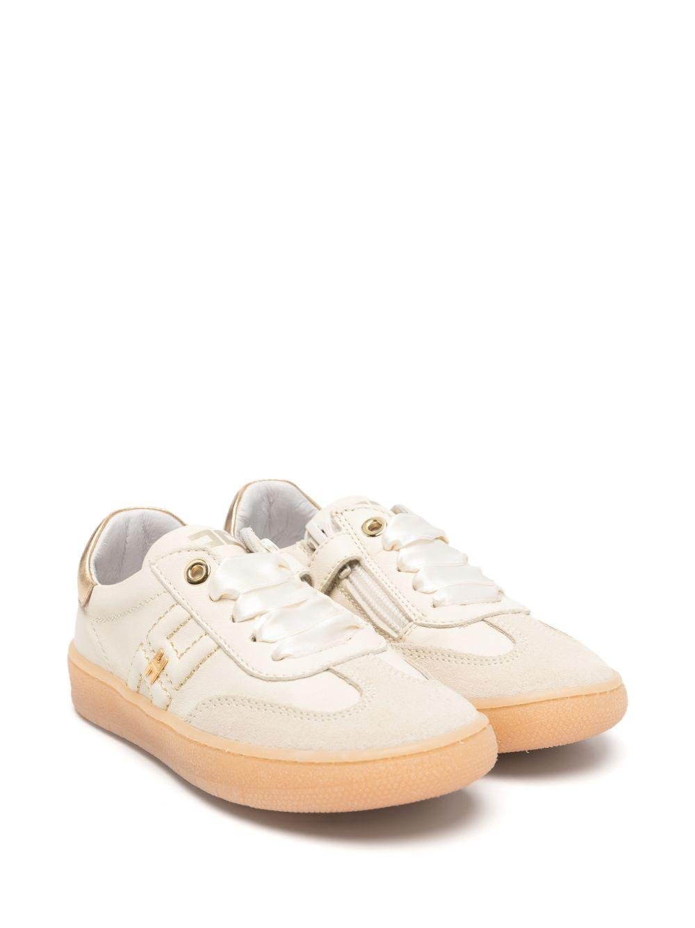 Sneakers per bambina Elisabetta Franchi La Mia Bambina beige con placca logo - Rubino Kids