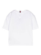 T-shirt con ricamo per neonato Tommy Hilfiger bianco con logo sul petto - Rubino Kids