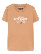 T-shirt con stampa per bambino Tommy Hilfiger Junior marrone con logo sulla manica - Rubino Kids