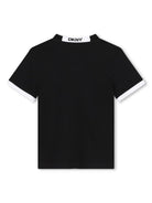 T-shirt nera per bambino con orlo a contrasto bianco e applicazione logo centrale DKNY - Rubino Kids