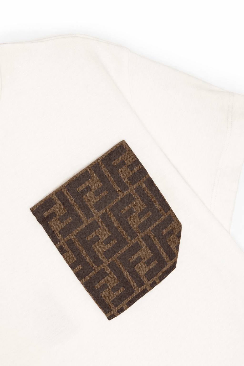 T-shirt per bambino Fendi Kids bianca con tasca sul davanti - Rubino Kids